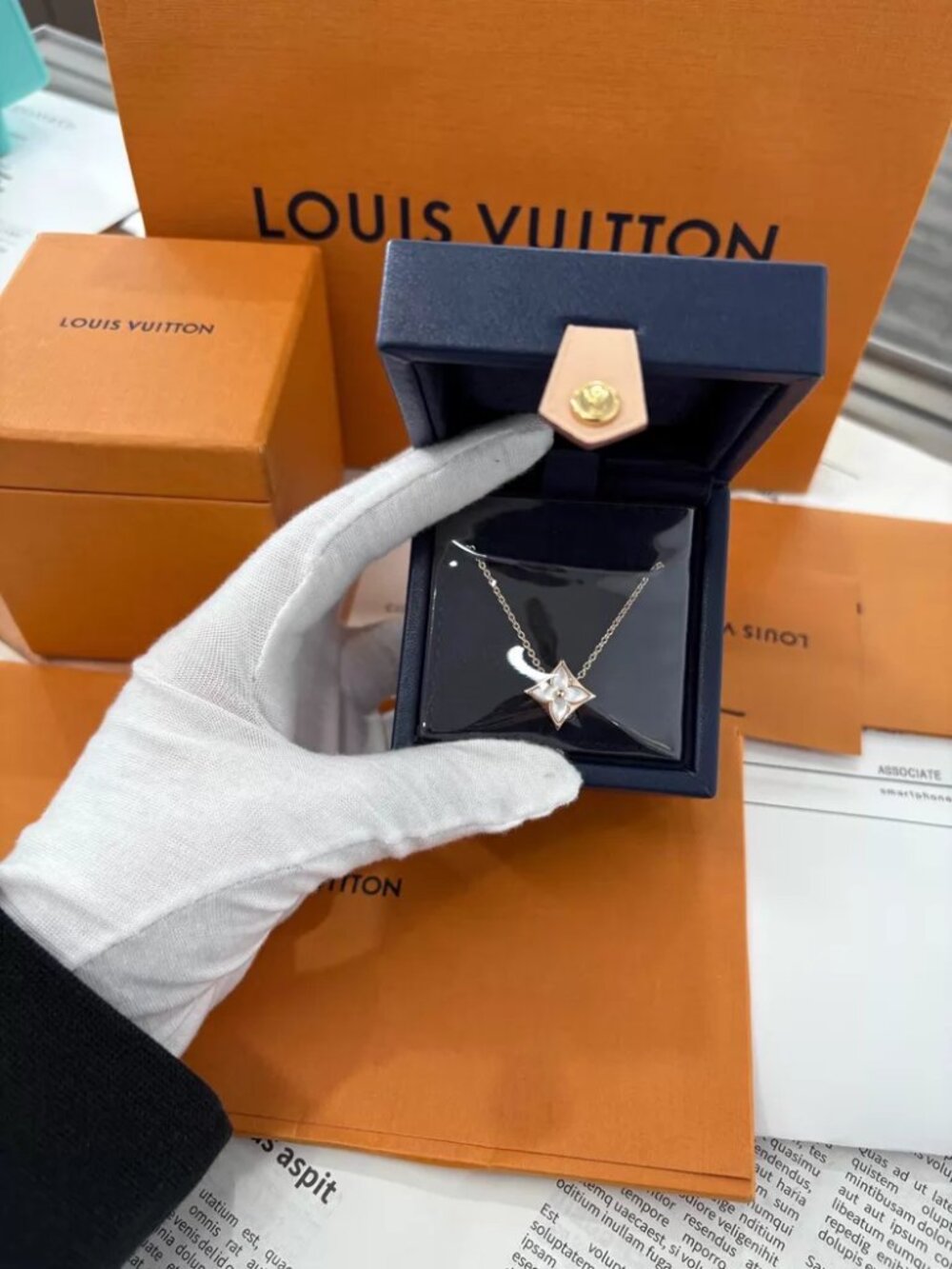 LOUIS VUITTON Exquisite Diamond Mother of Pearl Necklace for Women